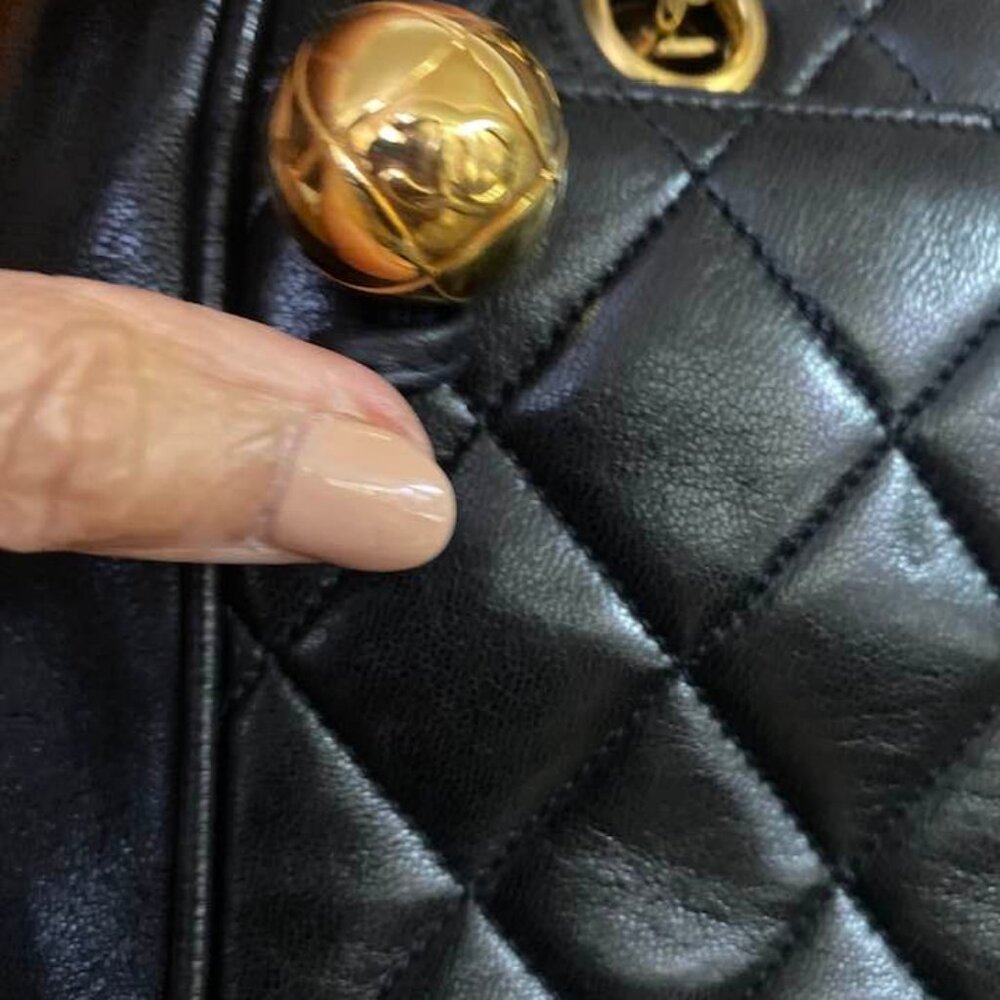 EXCELLENT CONDITION! VINTAGE CHANEL TIMELESS LAMBSKIN LEATHER LARGE TOTE - Picture 3 of 15